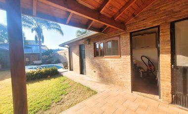CASA EN VENTA DON TORCUATO - 5 AMB + QUINCHO 4 AMB