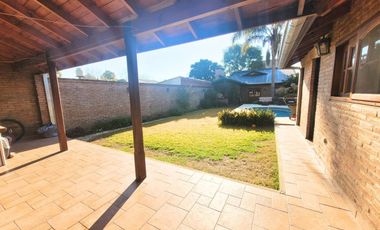 CASA EN VENTA DON TORCUATO - 5 AMB + QUINCHO 4 AMB