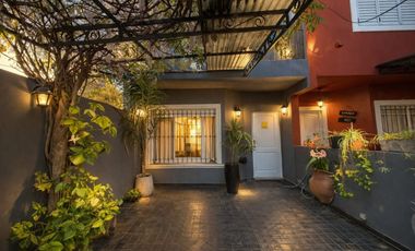 Venta Casa tipo dúplex en SA de Padua 5 Amb