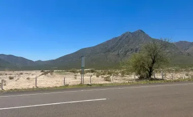 Terreno en Venta con Gran Conectividad sobre Autopista en Lerdo, Durango