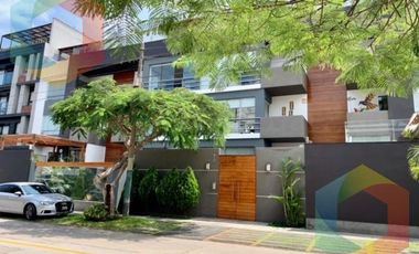 BELLO PENTHOUSE DUPLEX EN VENTA CON 2 LINDAS TERRAZAS CHACARILLA SAN BORJAo
