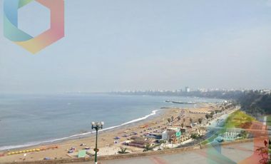 VENTA DEPARTAMENTO CON LINDA VISTA AL MAR EN MALECON GRAU CHORRILLOS