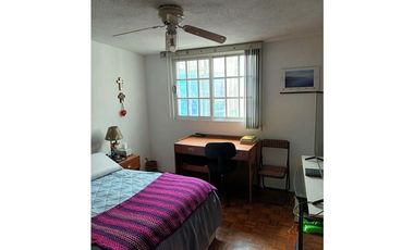 CASA UBICADA  Y CÓMODA CON BUENOS ESPACIOS