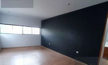 Casa - Fraccionamiento Cerrada de la Mezquitera
