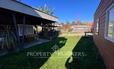 Linda Parcela con 2 casas cercana al colegio Alborada