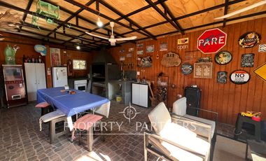 Linda Parcela con 2 casas cercana al colegio Alborada