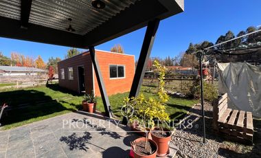 Linda Parcela con 2 casas cercana al colegio Alborada