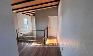 Linda Parcela con 2 casas cercana al colegio Alborada
