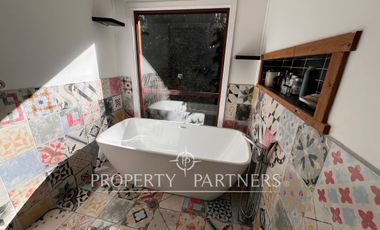 Exclusiva Casa en Vilches con Entorno Natural Privilegiado