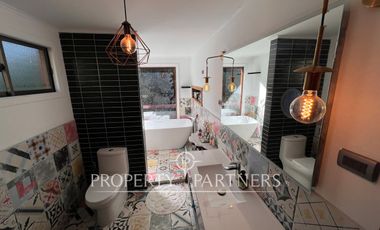 Exclusiva Casa en Vilches con Entorno Natural Privilegiado