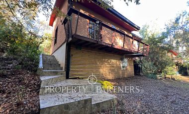 Exclusiva Casa en Vilches con Entorno Natural Privilegiado