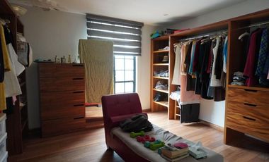Casa en Venta en Chapalita con Recámara en Planta Baja | Zapopan