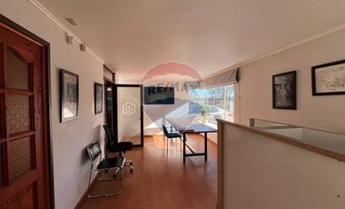 Propiedad Comercial en Avenida Javiera Carrera