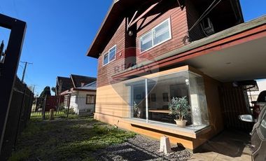 Propiedad Comercial en Avenida Javiera Carrera