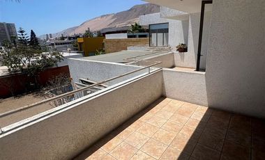 Casa en Venta en Padre Hurtado / Francisco Bilbao