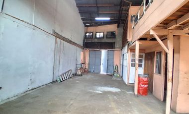 Local Comercial en Arriendo, Carlos Valdovinos 1033, San Miguel.