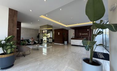 Alquiler De Departamento Semi Amoblado Con Vista Panorámica en San Isidro