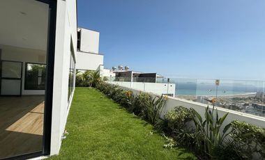 Alquiler De Departamento Semi Amoblado Con Vista Panorámica en San Isidro