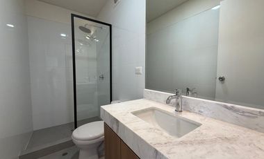 Alquiler De Departamento Semi Amoblado Con Vista Panorámica en San Isidro