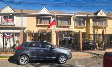 CASA EN VENTA EN PARQUE SAN JUAN, MACHALÍ – 4D 2B