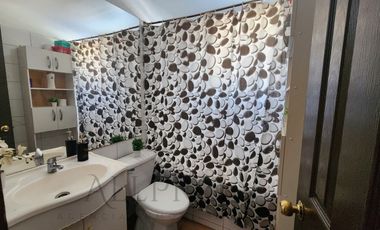CASA EN VENTA EN PARQUE SAN JUAN, MACHALÍ – 4D 2B