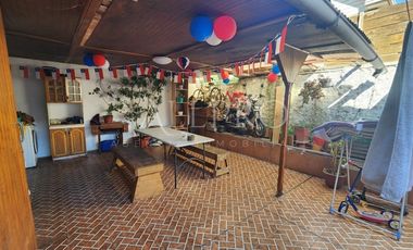 CASA EN VENTA EN PARQUE SAN JUAN, MACHALÍ – 4D 2B