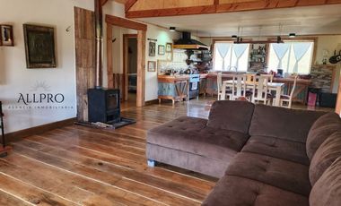 HERMOSA CASA EN PARCELACIÓN PRADERAS DE NANCAHUE