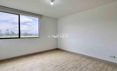 Espectacular Apartamento con vista despejada y natural en Cajicá