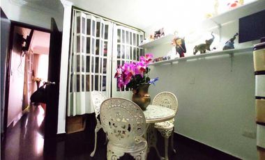 SOLO CONTADO! Casa Unifamiliar De 160 m² Tricentenario Medellin