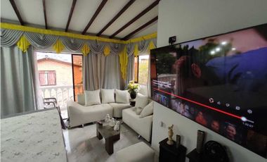 SOLO CONTADO! Casa Unifamiliar De 160 m² Tricentenario Medellin