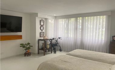 Venta apartamento Medellín parte baja Oviedo santa fe 200 m2 terrazas
