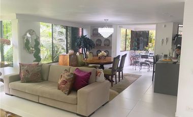 Venta apartamento Medellín parte baja Oviedo santa fe 200 m2 terrazas
