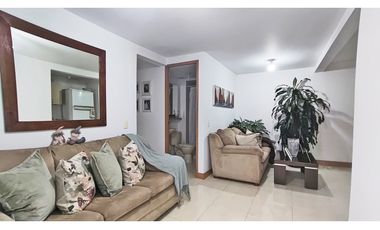 Vendo apto en perfecto estado sector Cañaveralejo Sabaneta piso alto