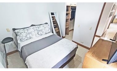 Vendo apto en perfecto estado sector Cañaveralejo Sabaneta piso alto
