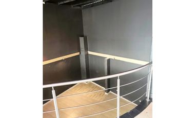 Vendo Edificio de Cuatro Pisos en las Mejoras Publicas - Bucaramanga
