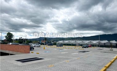 SE ARRIENDA APARTAMENTO EN LA VARIANTE CHA COTA. INMOBILIARIAS CHA