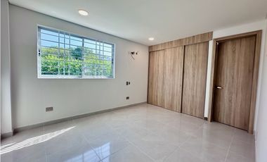 Zona Norte - Venta Casa en Aleros del Country