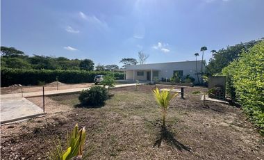 Zona Norte - Venta Casa en Aleros del Country