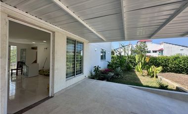 Zona Norte - Venta Casa en Aleros del Country