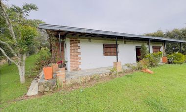 Finca Temática En Marinilla A 20 Min Del Peñol 💰$2.300MM 🌄
