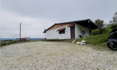Finca Temática En Marinilla A 20 Min Del Peñol 💰$2.300MM 🌄