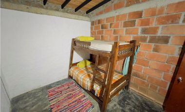 Finca Temática En Marinilla A 20 Min Del Peñol 💰$2.300MM 🌄