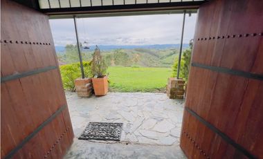 Finca Temática En Marinilla A 20 Min Del Peñol 💰$2.300MM 🌄