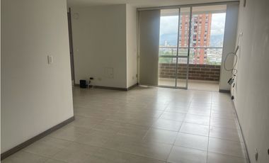 APARTAMENTO EN ARRIENDO CALLE LARGA - SABANETA