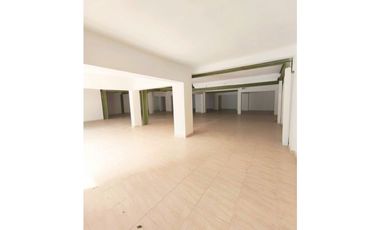 Arriendo Local Comercial Esquinero Sobre La Kra 27