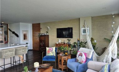 Venta de Apartamento con Hermosa Vista a la Represa