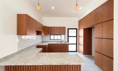 Casa en venta en Lomas del Dorado