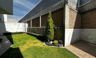 Casa Habitación ubicada en Colonia Fracc. la Antigua Cementera, Puebla, Puebla.