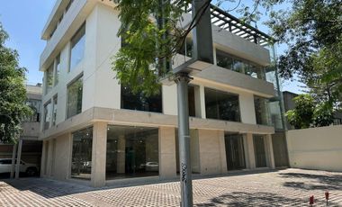 Renta de edificio completo para oficinas o locales comerciales en Masaryk