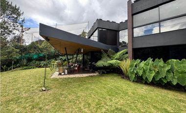 Casa en Arriendo o Venta Loma del Escobero Envigado